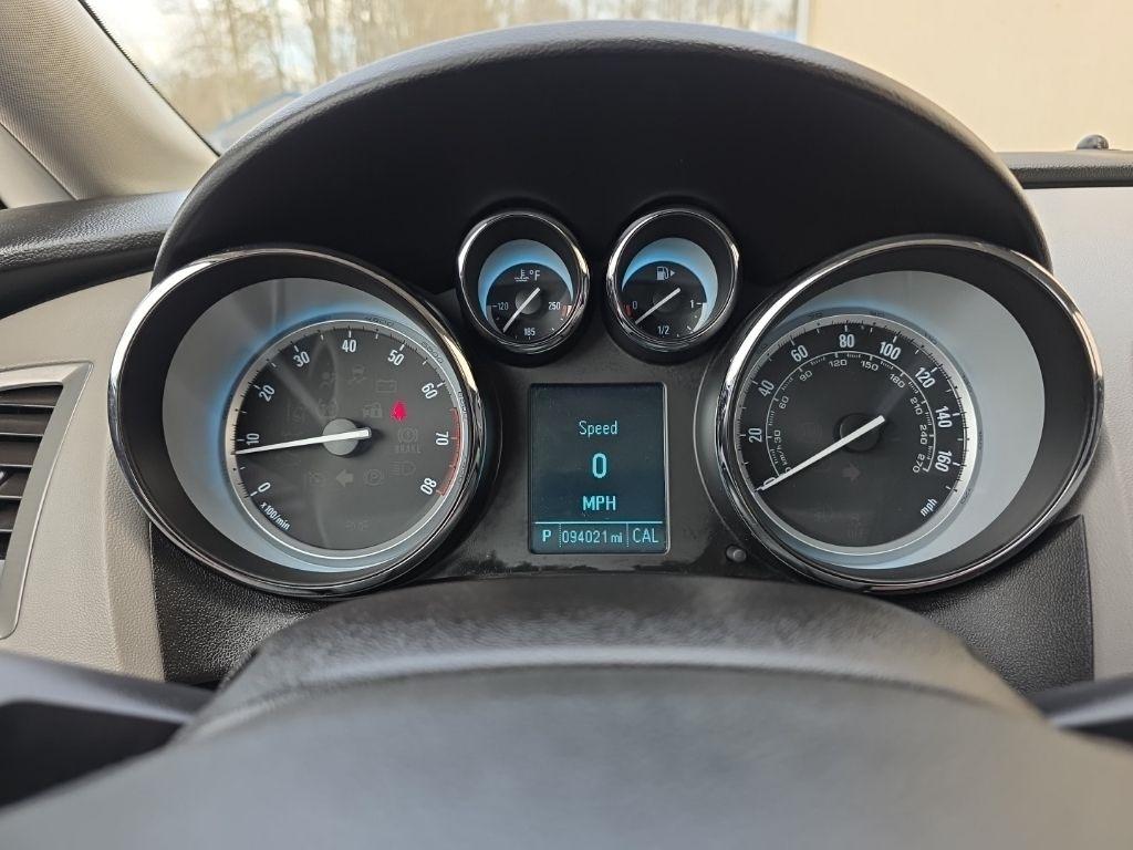 Buick Verano 4dr Sdn 2014