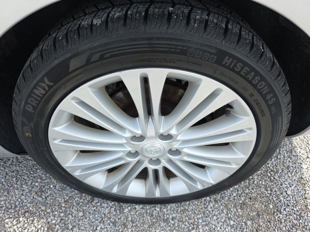 Buick Verano 4dr Sdn 2014