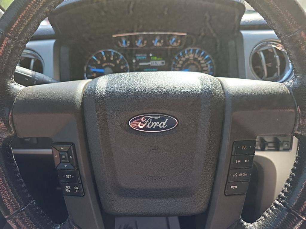 Ford F-150 4WD SuperCrew 145" Lariat 2013
