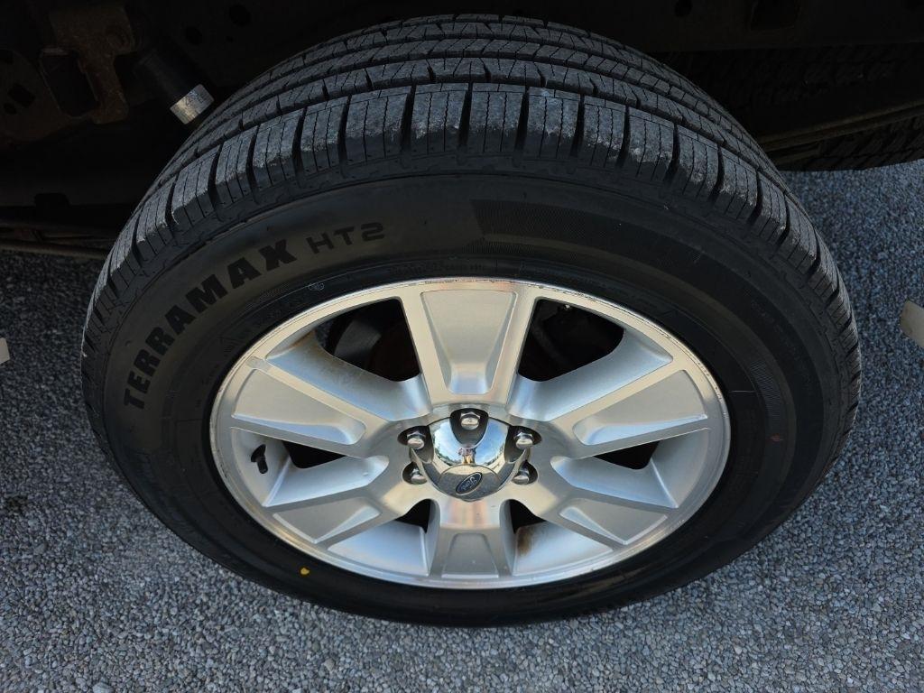 Ford F-150 4WD SuperCrew 145" Lariat 2013