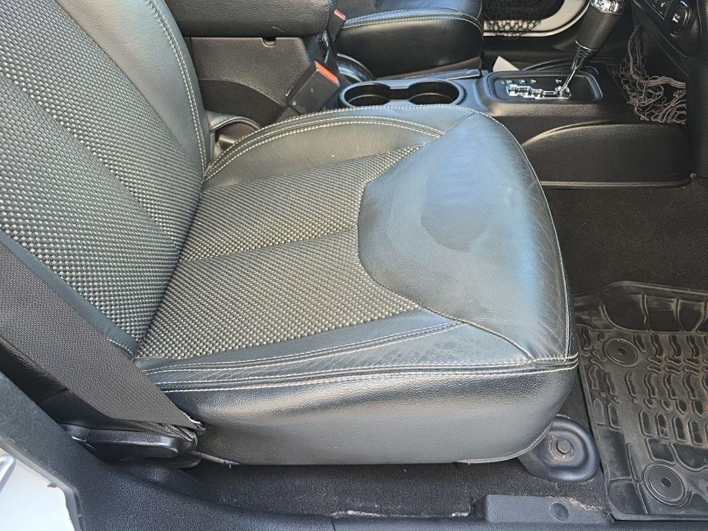 Jeep Wrangler Unlimited 4WD 4dr Wrangler X *Ltd Avail* 2015