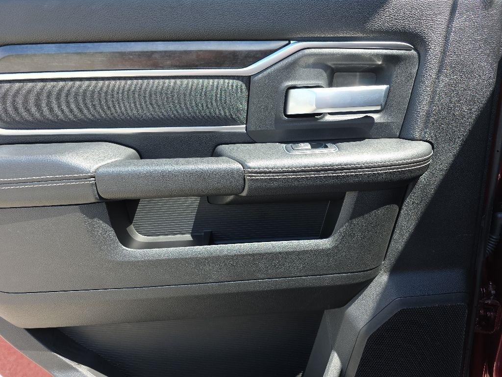 RAM 2500 Big Horn 4x4 Crew Cab 6'4" Box 2024