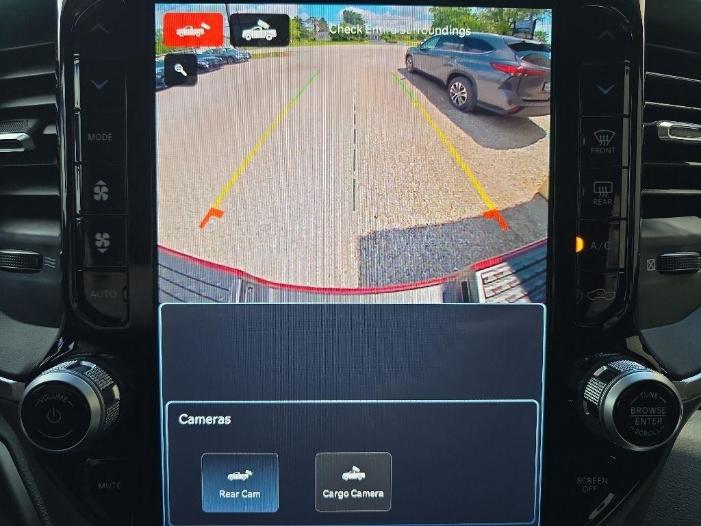 RAM 2500 Big Horn 4x4 Crew Cab 6'4" Box 2024