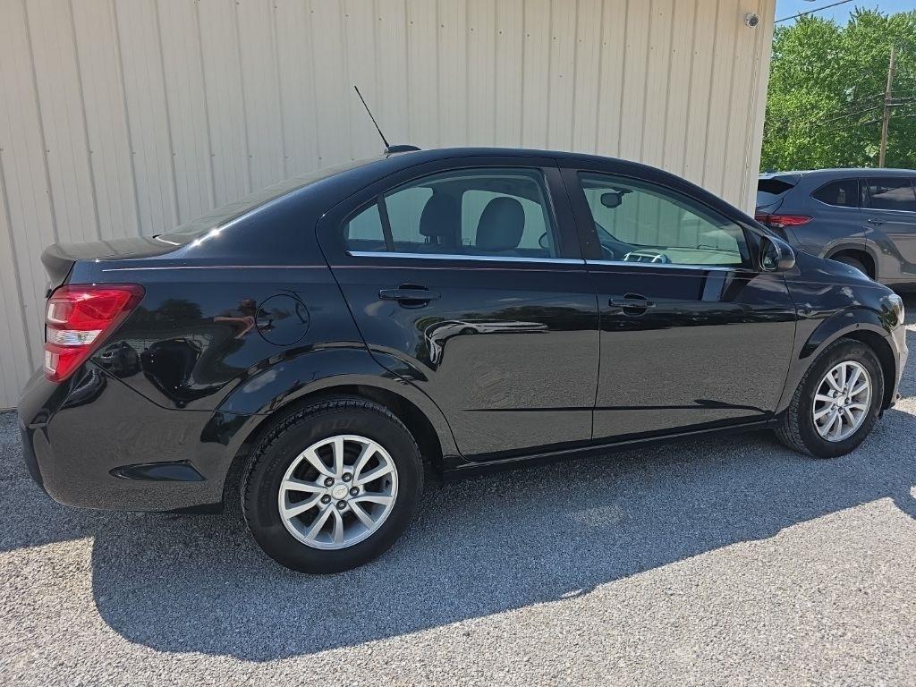 Chevrolet Sonic 4dr Sdn Auto LT 2018