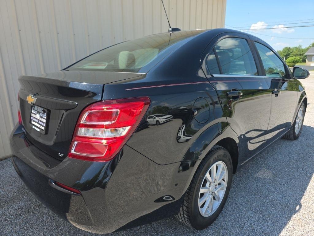 Chevrolet Sonic 4dr Sdn Auto LT 2018