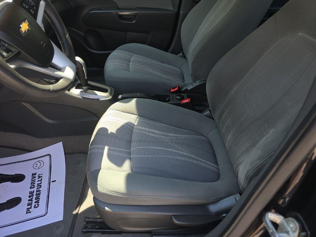 Chevrolet Sonic 4dr Sdn Auto LT 2018