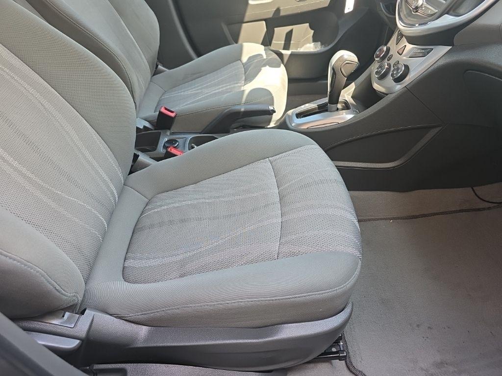 Chevrolet Sonic 4dr Sdn Auto LT 2018