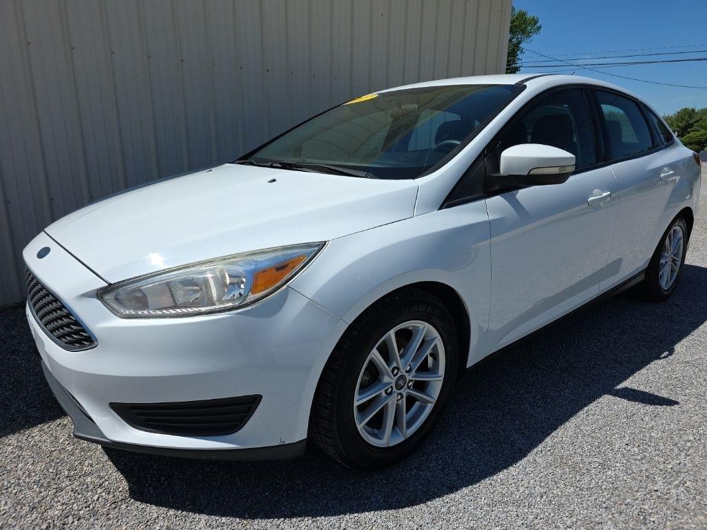 Ford Focus SE Sedan 2017