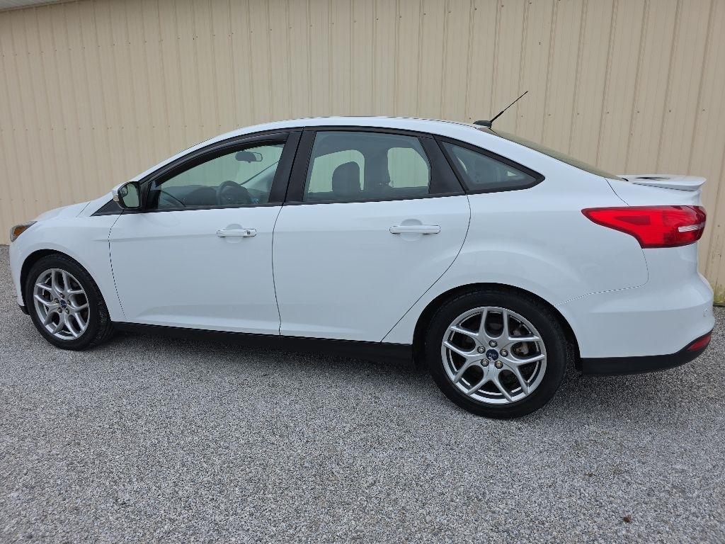 Ford Focus 4dr Sdn SE 2015