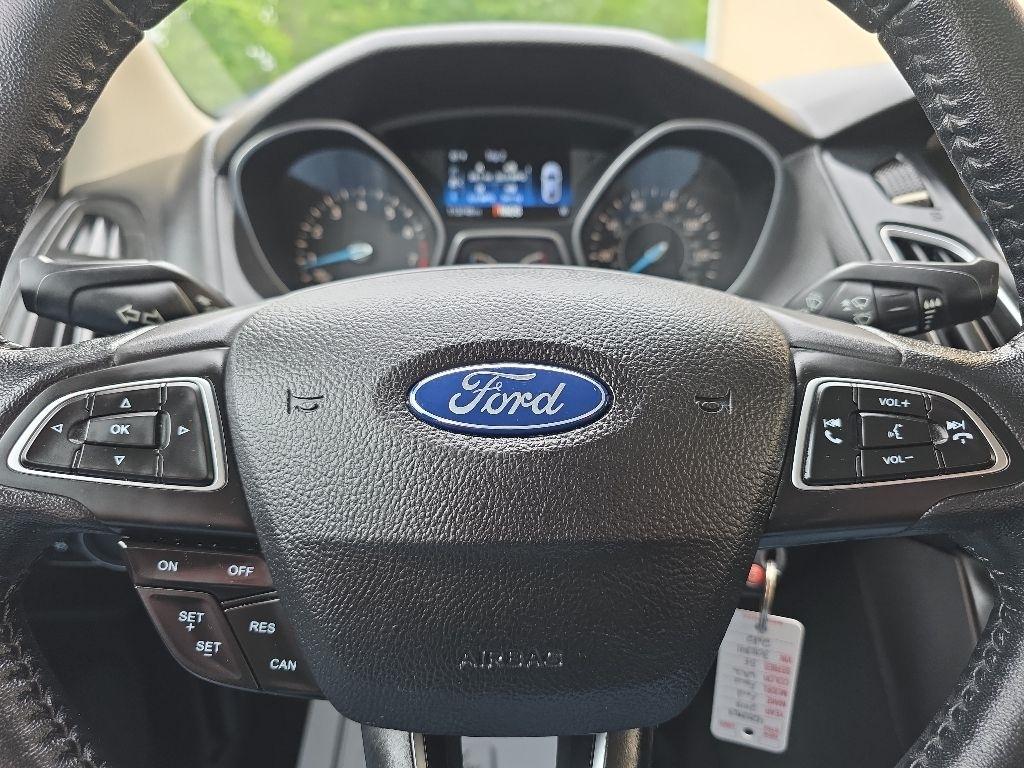 Ford Focus 4dr Sdn SE 2015