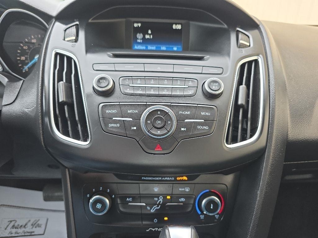 Ford Focus 4dr Sdn SE 2015