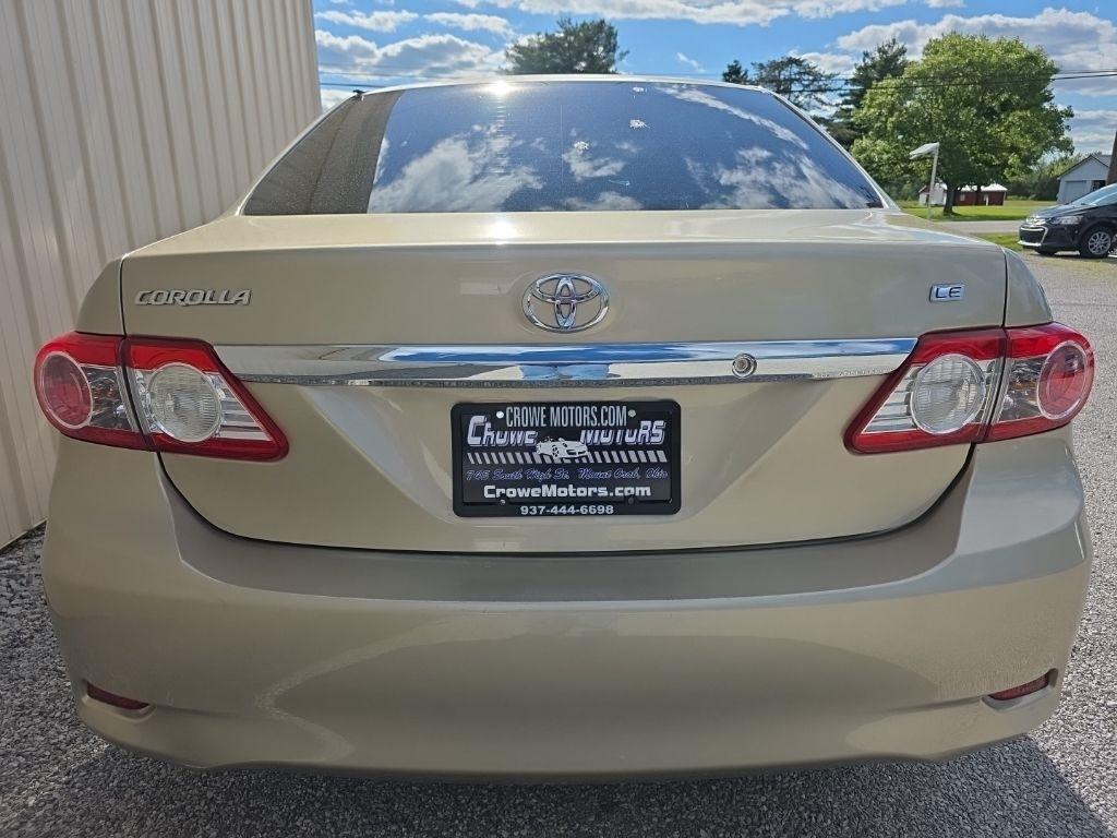 Toyota Corolla 4dr Sdn Auto LE Special Edition (Natl) 2013