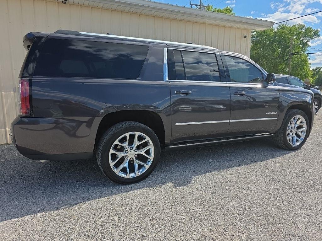 GMC Yukon XL 4WD 4dr Denali 2016