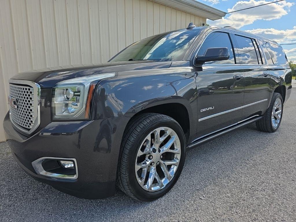 GMC Yukon XL 4WD 4dr Denali 2016