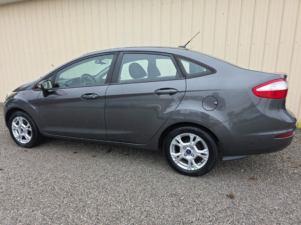 Ford Fiesta 4dr Sdn SE 2015