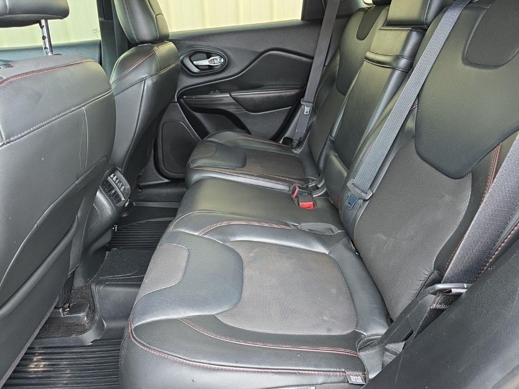 Jeep Cherokee 4WD 4dr Trailhawk 2015