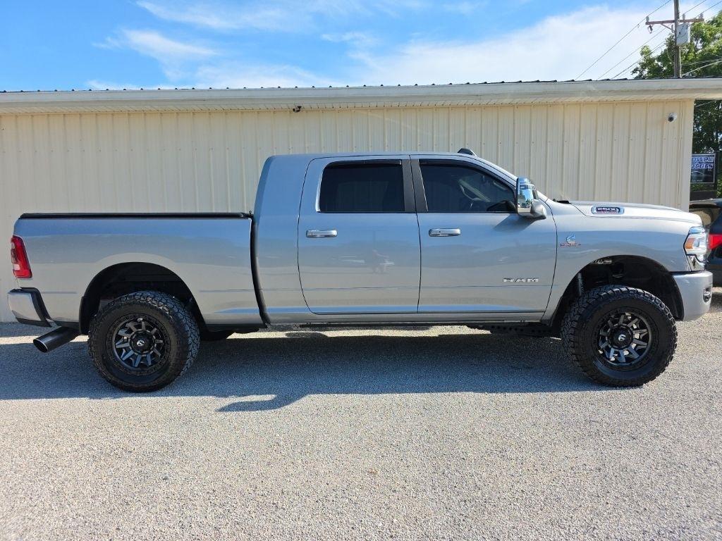 RAM 2500 Laramie 4x4 Mega Cab 6'4" Box 2023