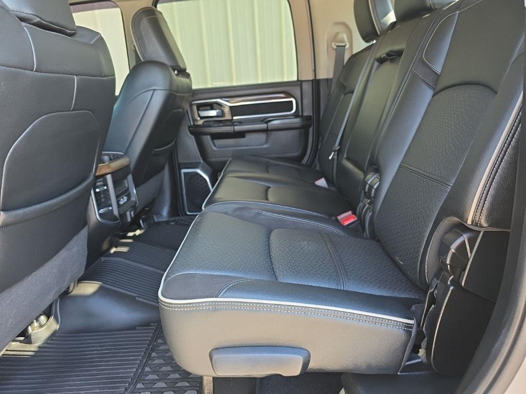 RAM 2500 Laramie 4x4 Mega Cab 6'4" Box 2023