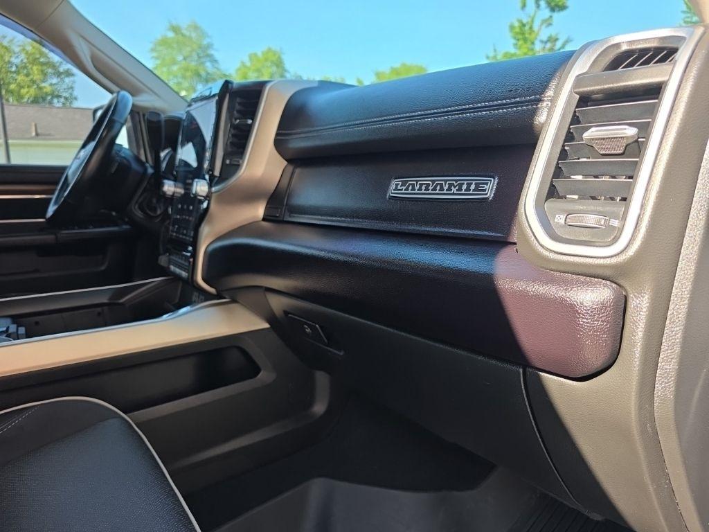 RAM 2500 Laramie 4x4 Mega Cab 6'4" Box 2023