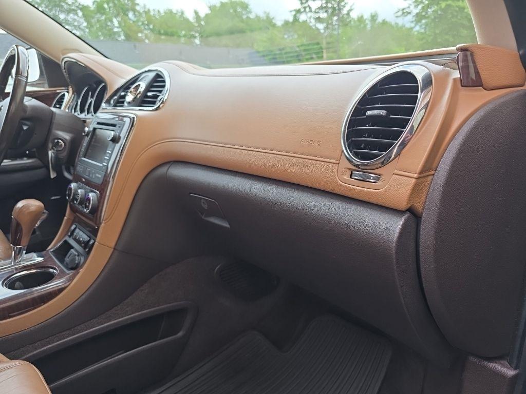 Buick Enclave AWD 4dr Leather 2015