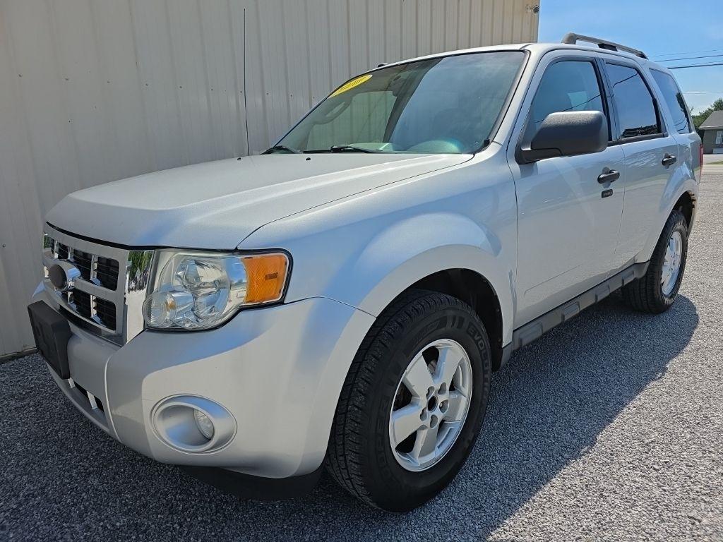 Ford Escape FWD 4dr XLT 2010