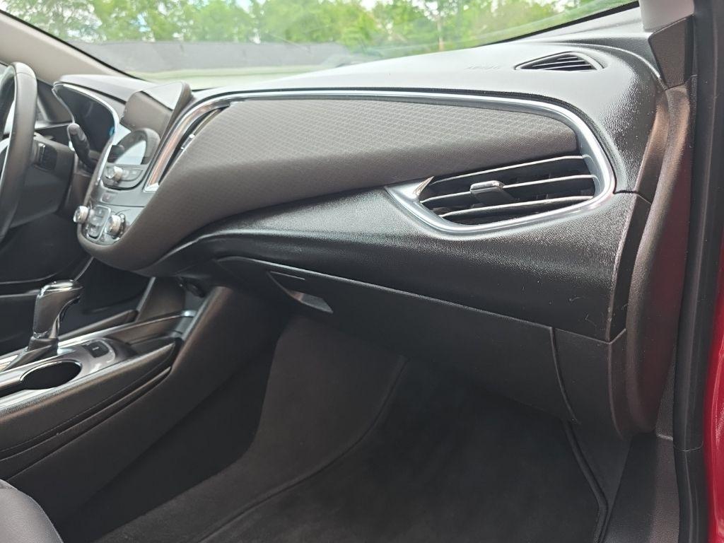Chevrolet Malibu 4dr Sdn LT w/1LT 2018