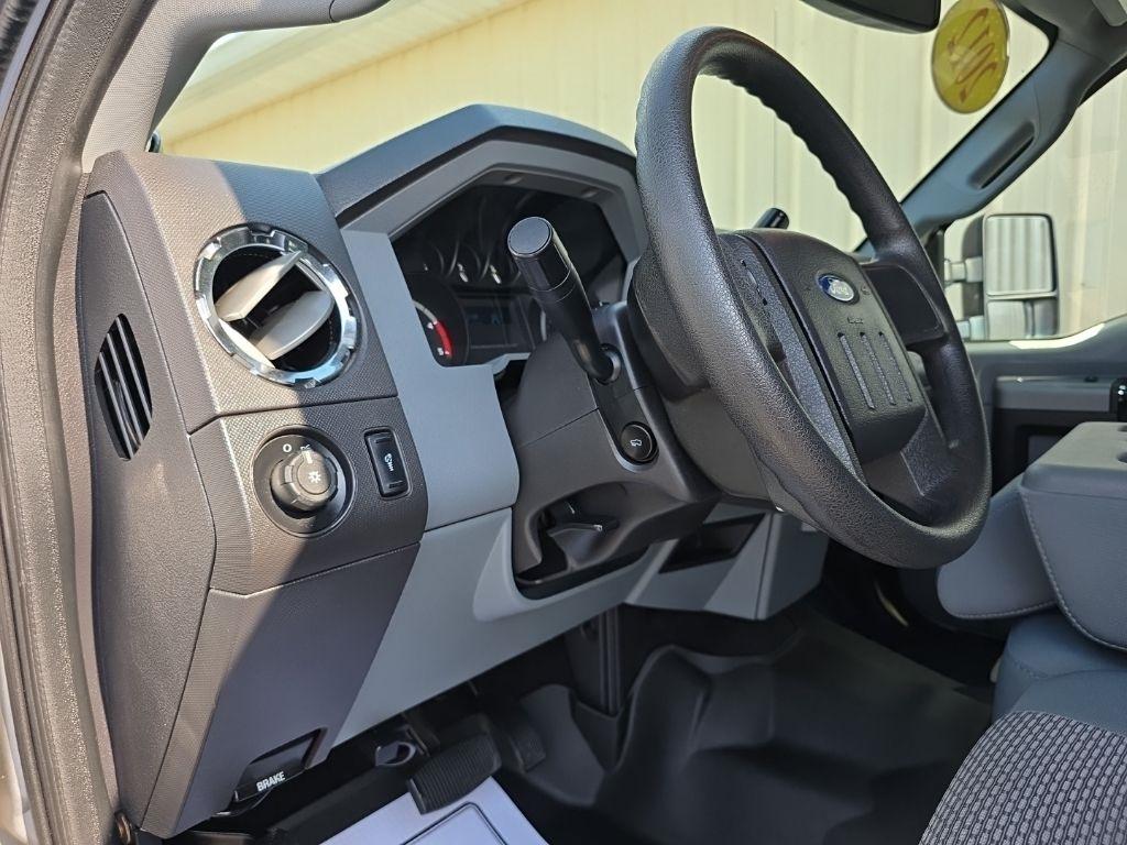 Ford F-250 SD 4WD Crew Cab 156" King Ranch 2012