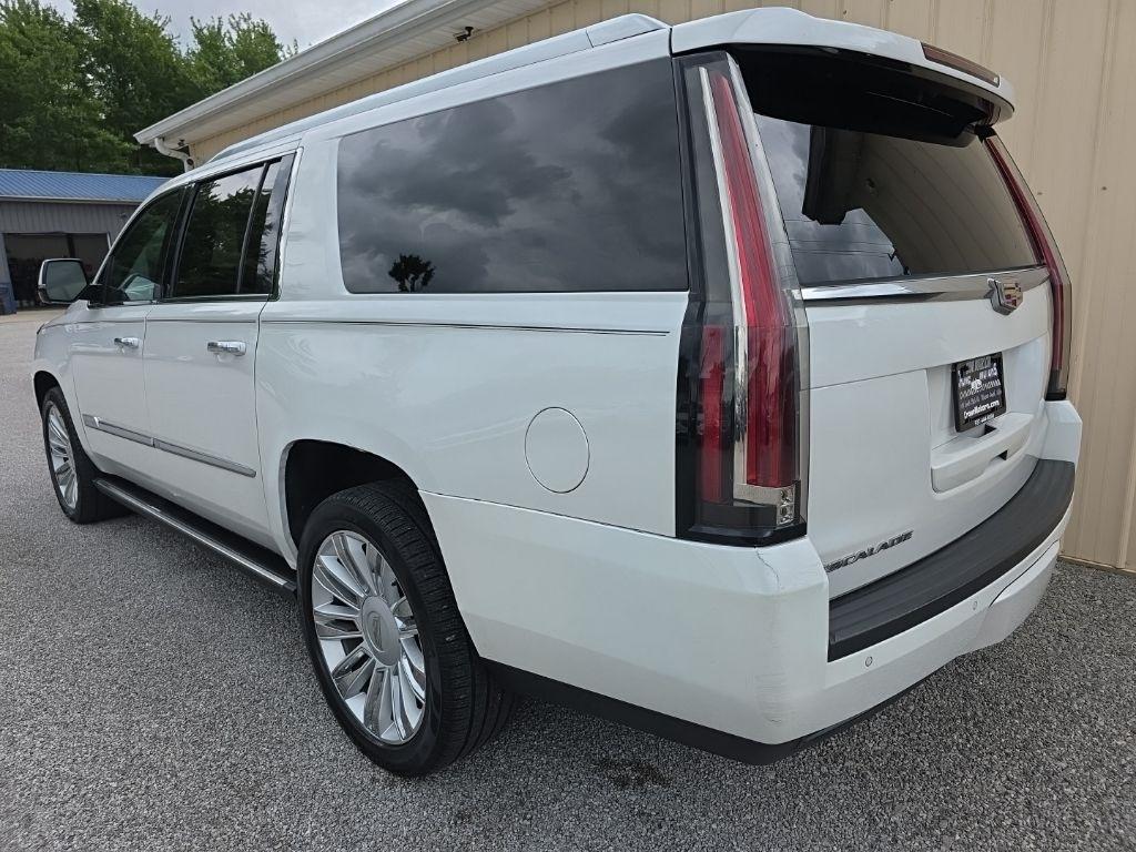 Cadillac Escalade ESV 4WD 4dr Platinum 2016