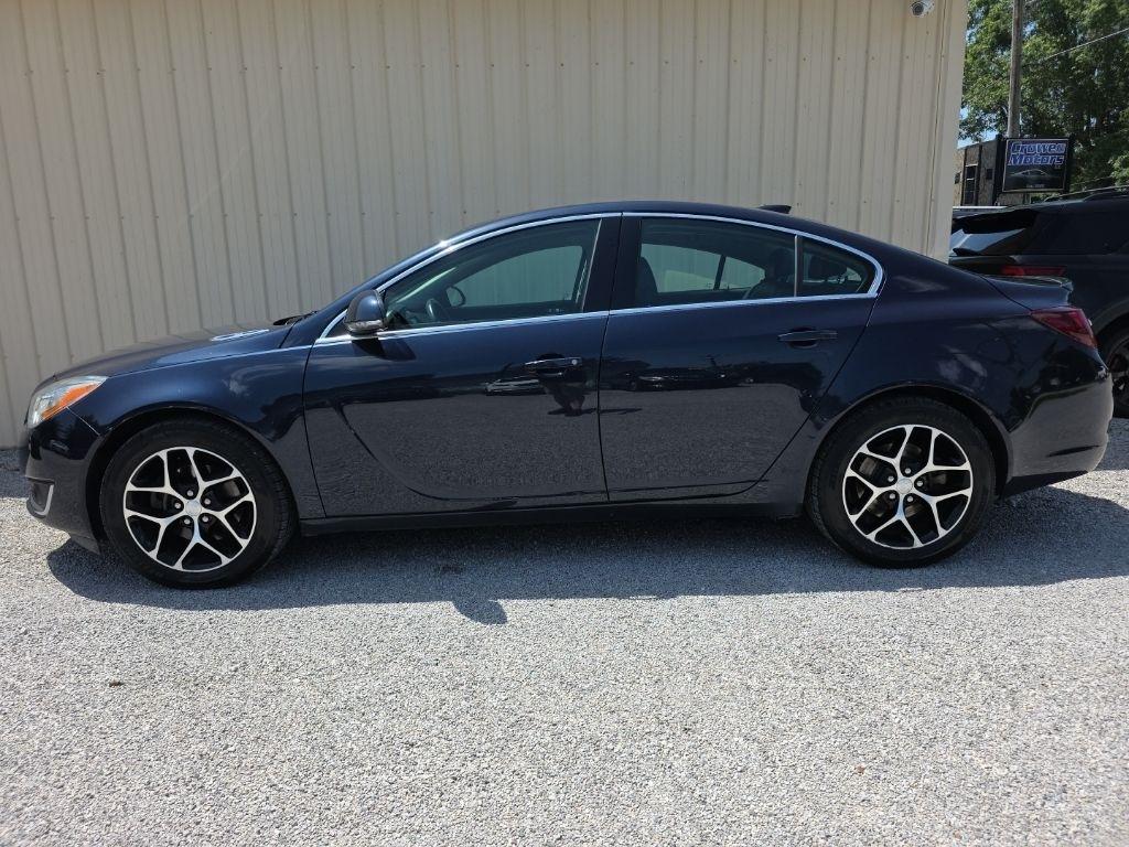 Buick Regal 4dr Sdn Sport Touring FWD 2017