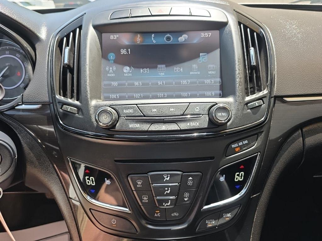 Buick Regal 4dr Sdn Sport Touring FWD 2017