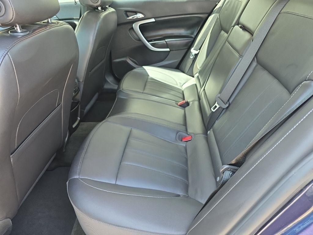 Buick Regal 4dr Sdn Sport Touring FWD 2017