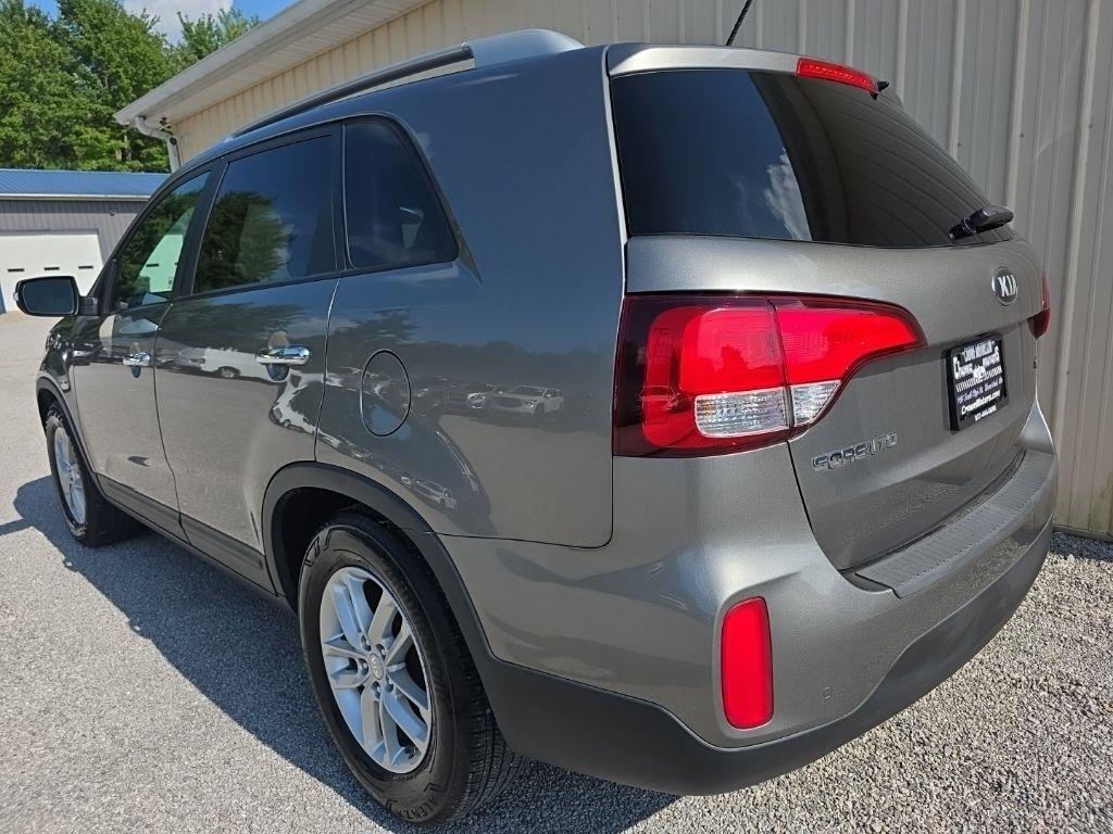 Kia Sorento 2WD 4dr I4 LX 2014