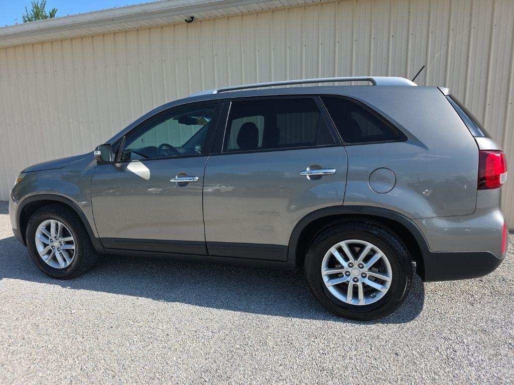 Kia Sorento 2WD 4dr I4 LX 2014