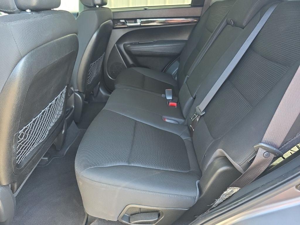 Kia Sorento 2WD 4dr I4 LX 2014
