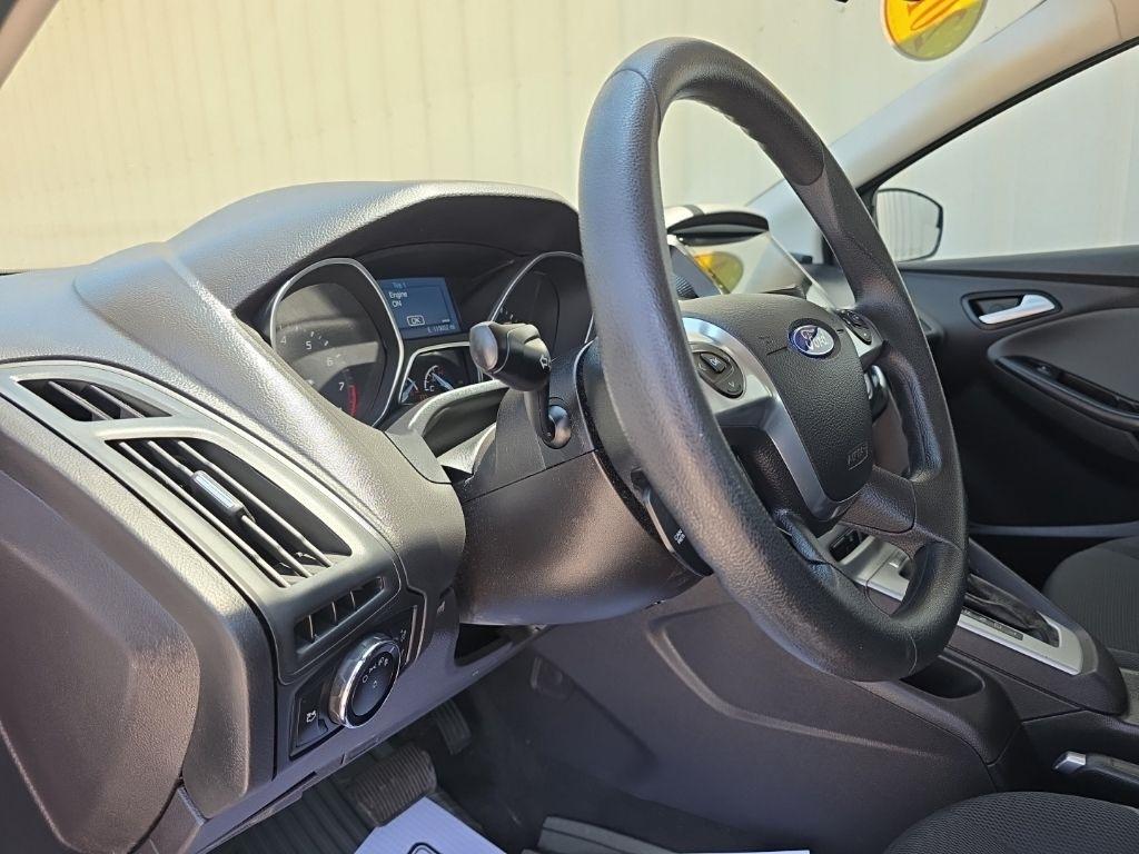 Ford Focus 5dr HB SE 2014
