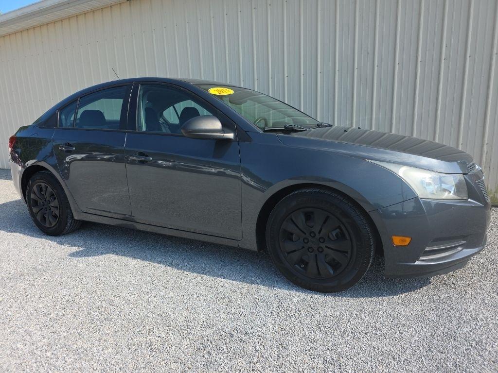 Chevrolet Cruze 4dr Sdn Auto LS 2013