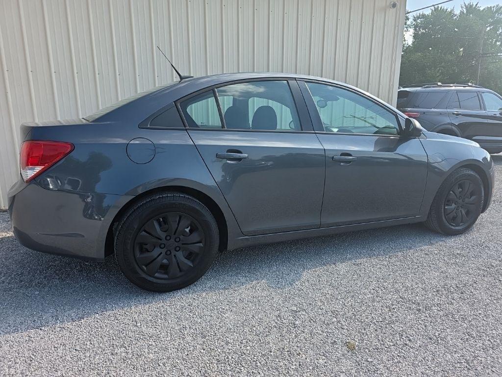 Chevrolet Cruze 4dr Sdn Auto LS 2013