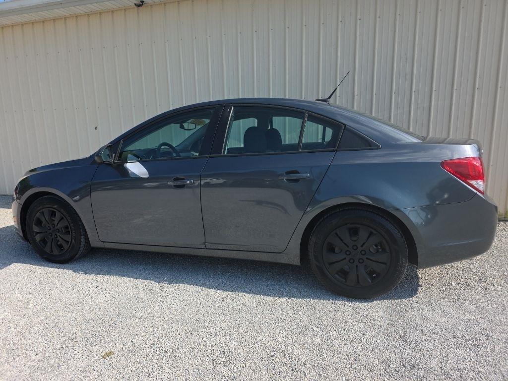 Chevrolet Cruze 4dr Sdn Auto LS 2013
