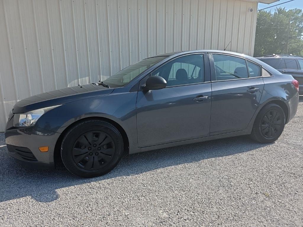 Chevrolet Cruze 4dr Sdn Auto LS 2013