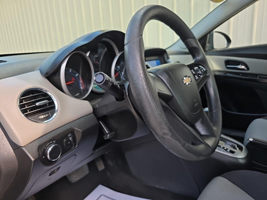 Chevrolet Cruze 4dr Sdn Auto LS 2014