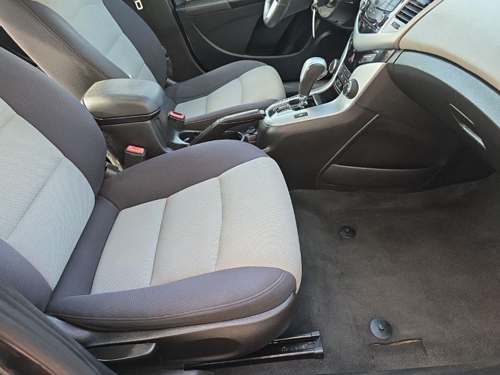 Chevrolet Cruze 4dr Sdn Auto LS 2014