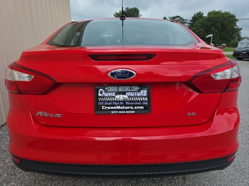 Ford Focus 4dr Sdn SE 2013