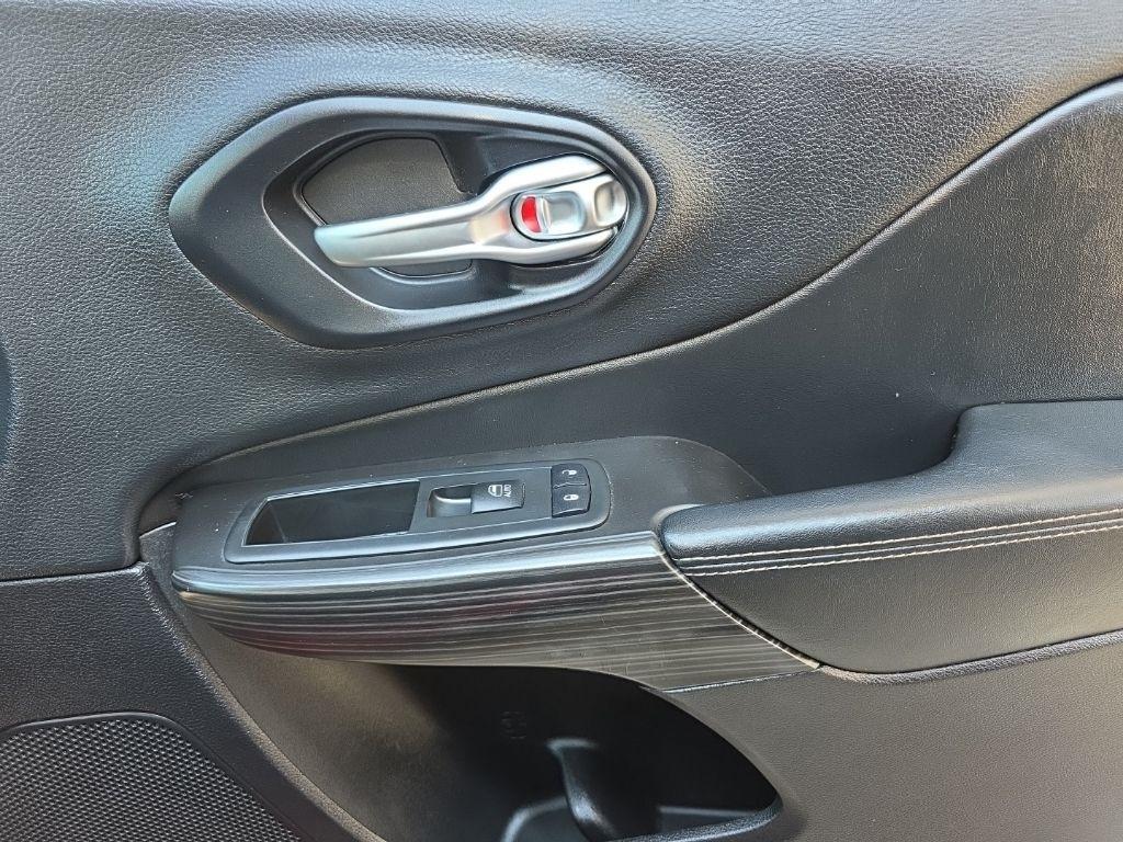 Jeep Cherokee 4WD 4dr Limited 2014