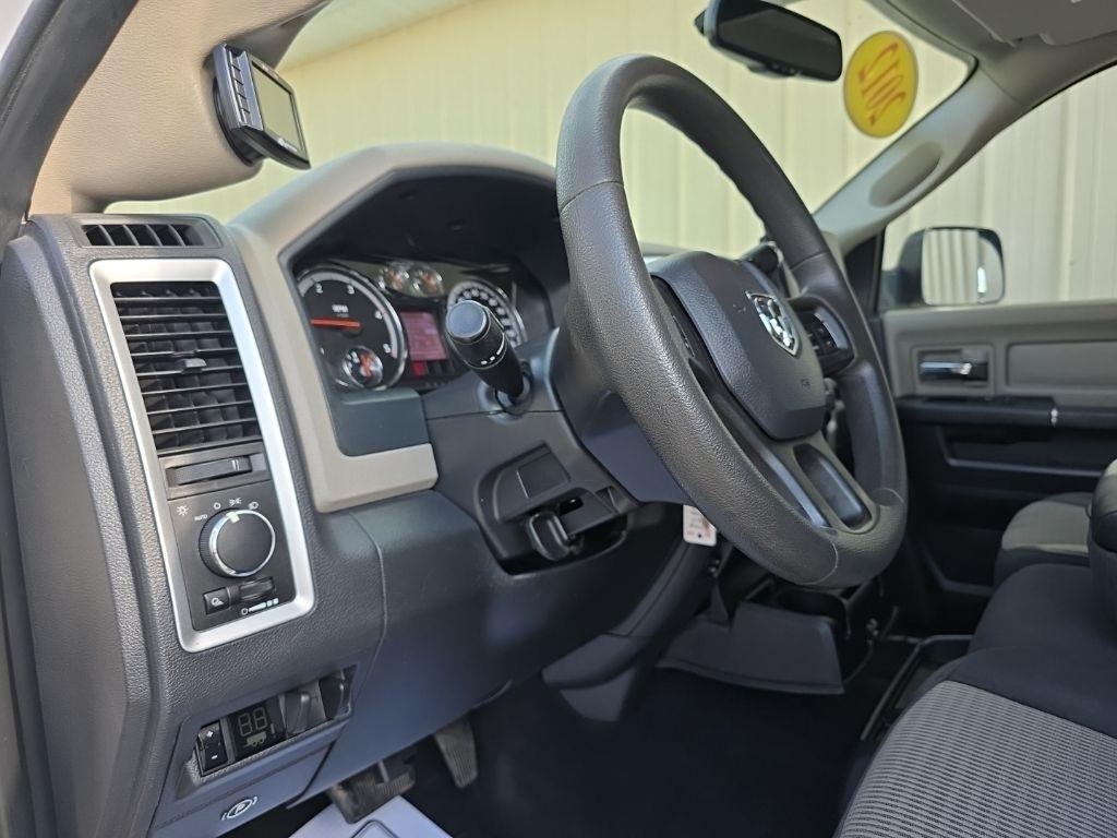 RAM 2500 4WD Mega Cab 160.5" SLT 2012
