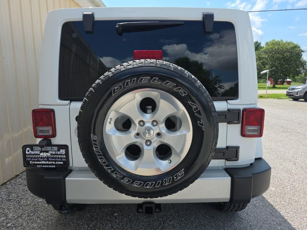 Jeep Wrangler Unlimited 4WD 4dr Sahara 2015