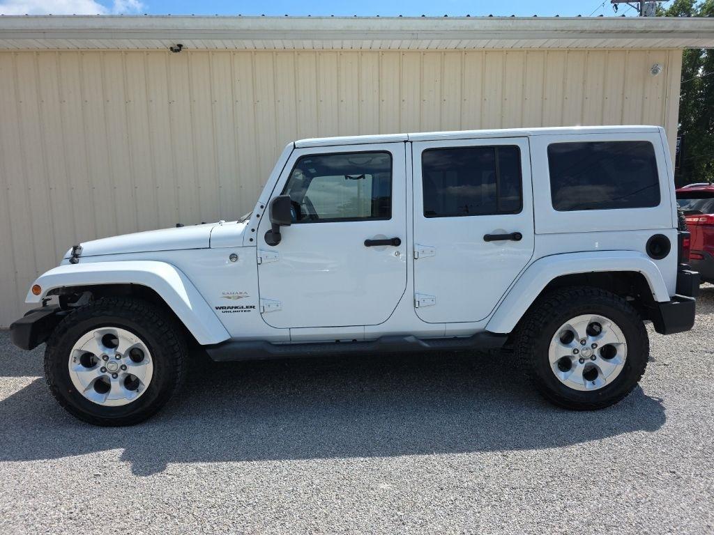 Jeep Wrangler Unlimited 4WD 4dr Sahara 2015