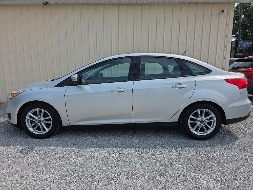 Ford Focus 4dr Sdn SE 2016