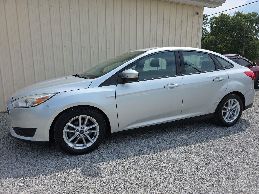 Ford Focus 4dr Sdn SE 2016