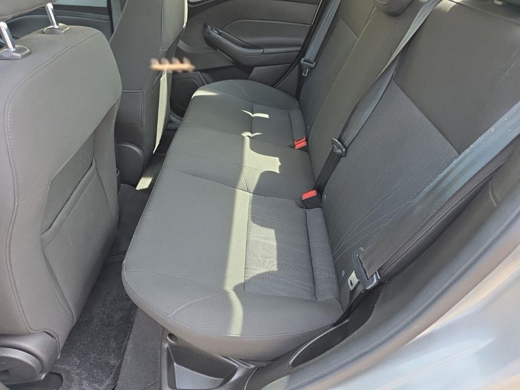 Ford Focus 4dr Sdn SE 2016