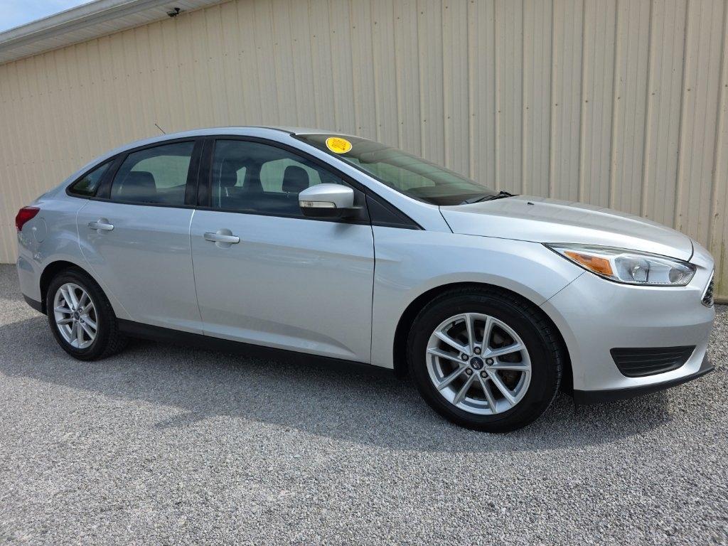 Ford Focus 4dr Sdn SE 2016
